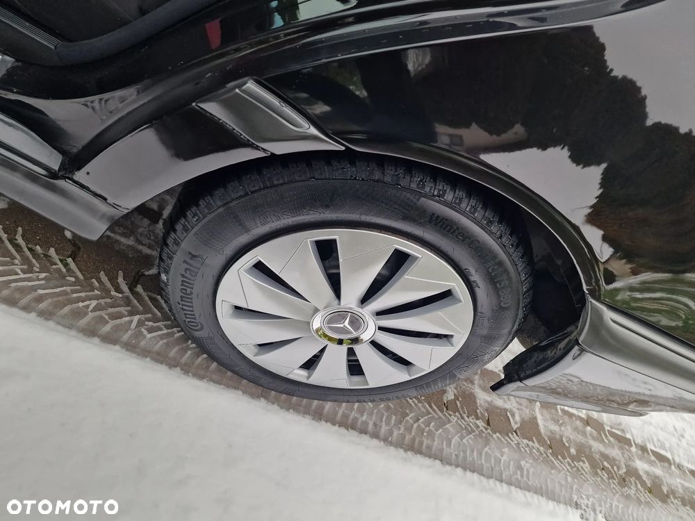 Mercedes-Benz Klasa C 180 T Esprit - 29