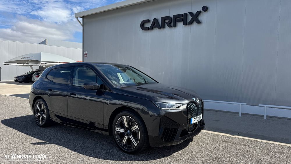 BMW iX xDrive 40 Pack Desportivo - 5