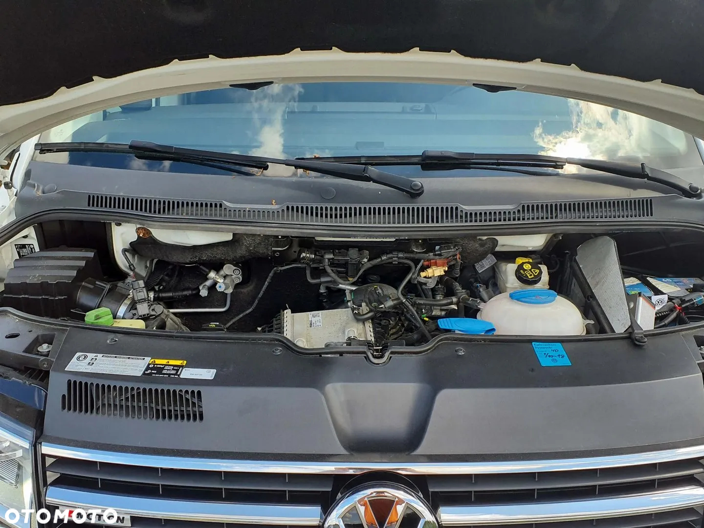 Volkswagen Caravelle 2.0 TDI L2 Comfortline 4Motion DSG - 16