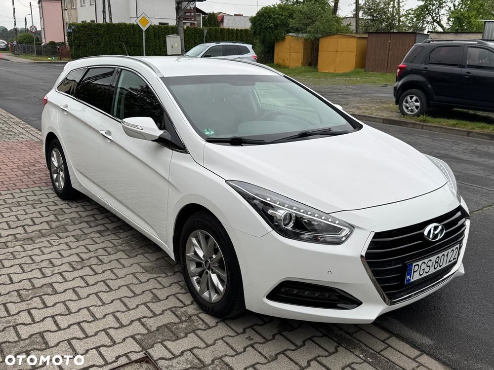 Hyundai i40 Kombi blue 1.7 CRDi Style - 2