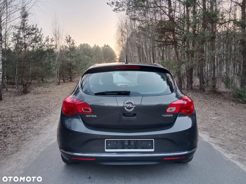 Opel Astra - 8