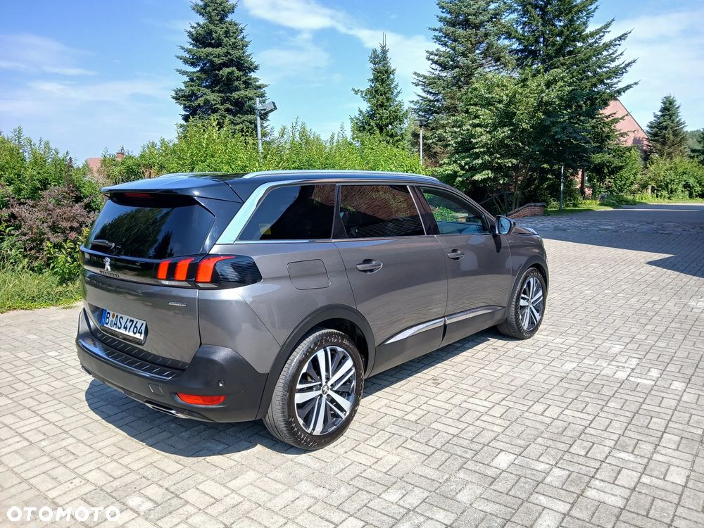 Peugeot 5008 - 32
