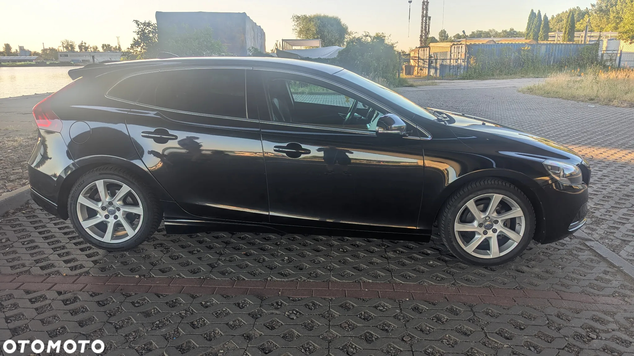 Volvo V40 D2 Base - 5