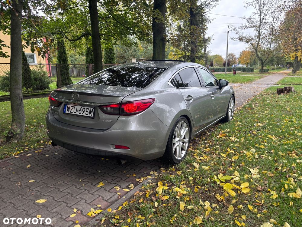 Mazda 6 - 12