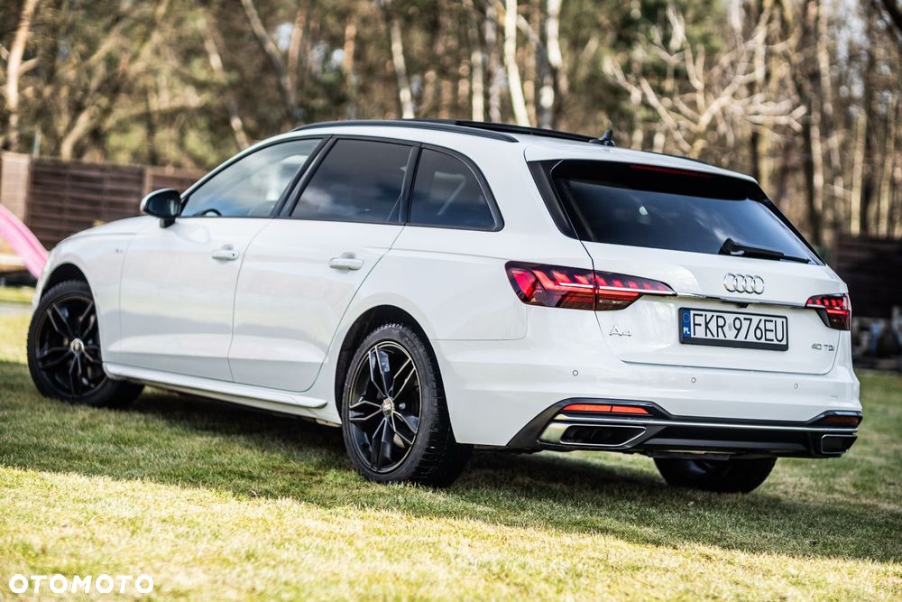 Audi A4 Avant - 10