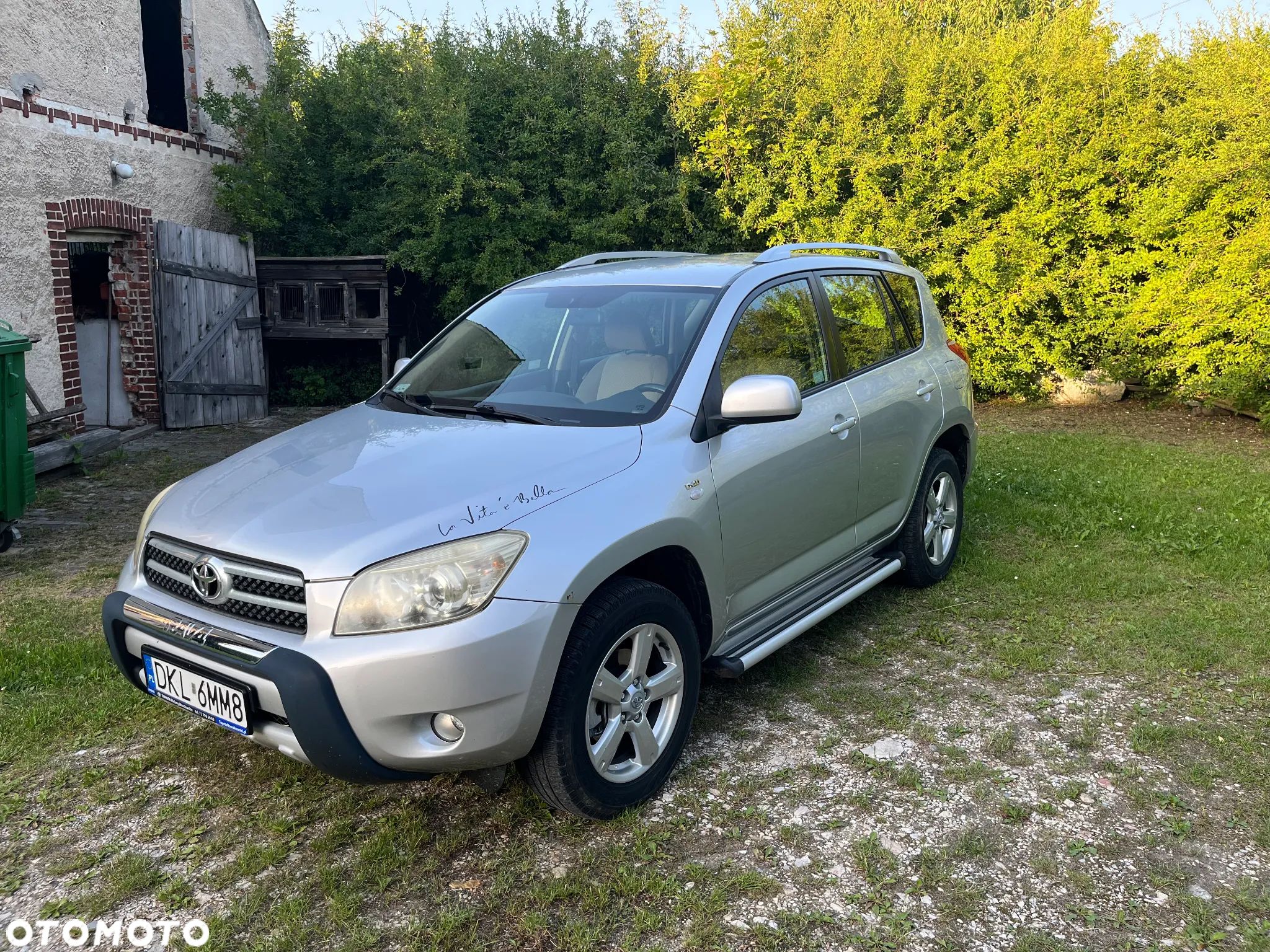 Toyota RAV4 2.2 D-4D Sol - 1