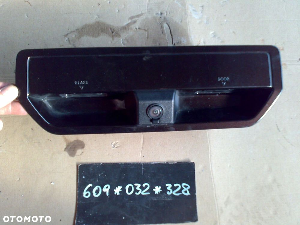 ford bronco sport 2020 - uchyt klapa klamka mikro styk kamera przycisk - 1