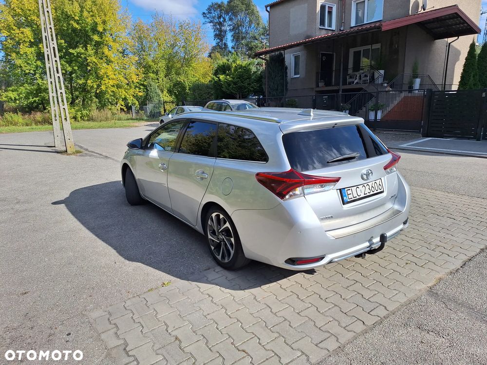 Toyota Auris 1.6 Comfort - 3