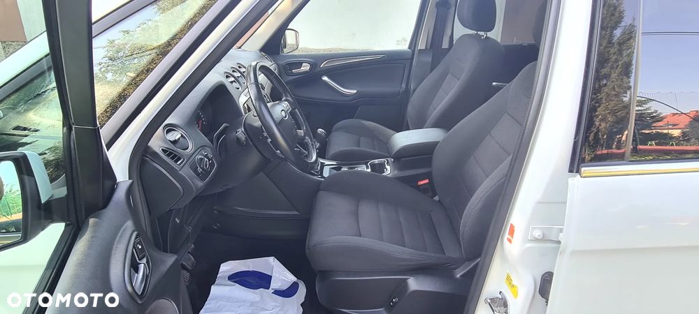Ford Galaxy 2.0 TDCi Titanium - 31