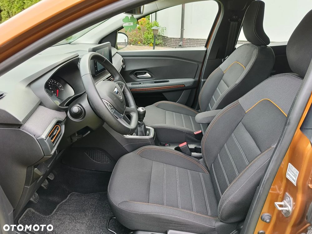 Dacia Sandero Stepway TCe 90 Expression + - 12