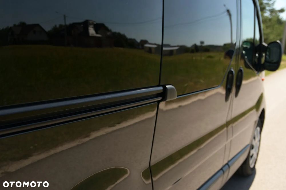 Opel Vivaro - 15
