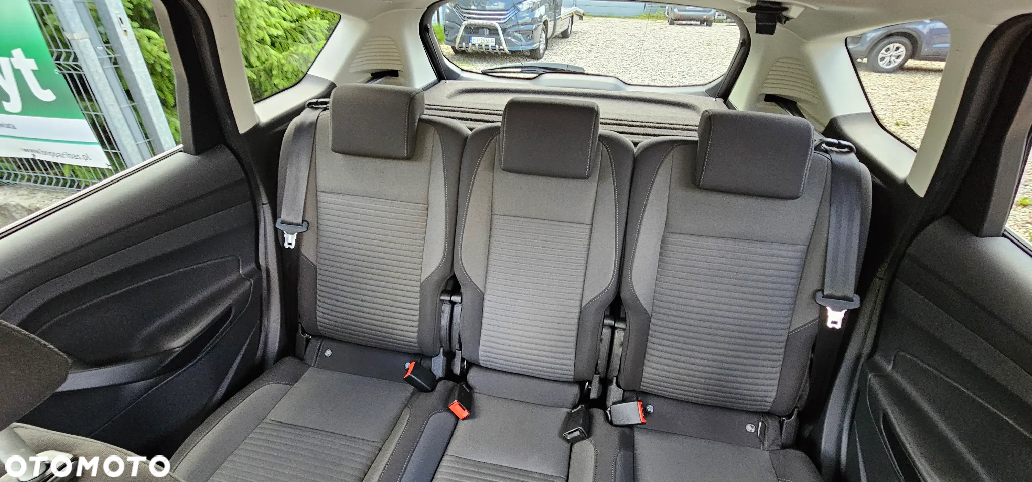 Ford C-MAX 1.5 TDCi Titanium - 12