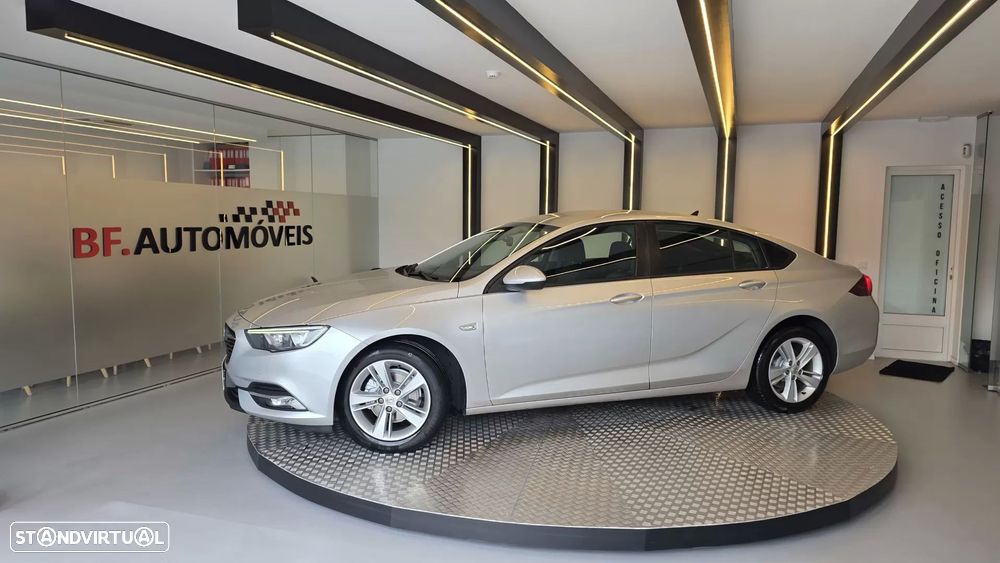 Opel Insignia Grand Sport 1.6 CDTi Innovation - 2