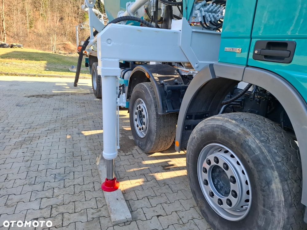 Mercedes-Benz Actros 4141 - 13
