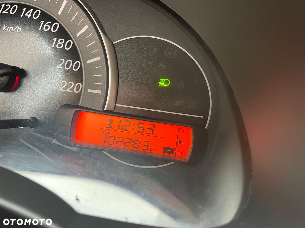 Nissan Micra 1.2 Tekna - 28