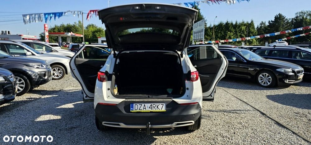 Opel Grandland X - 17