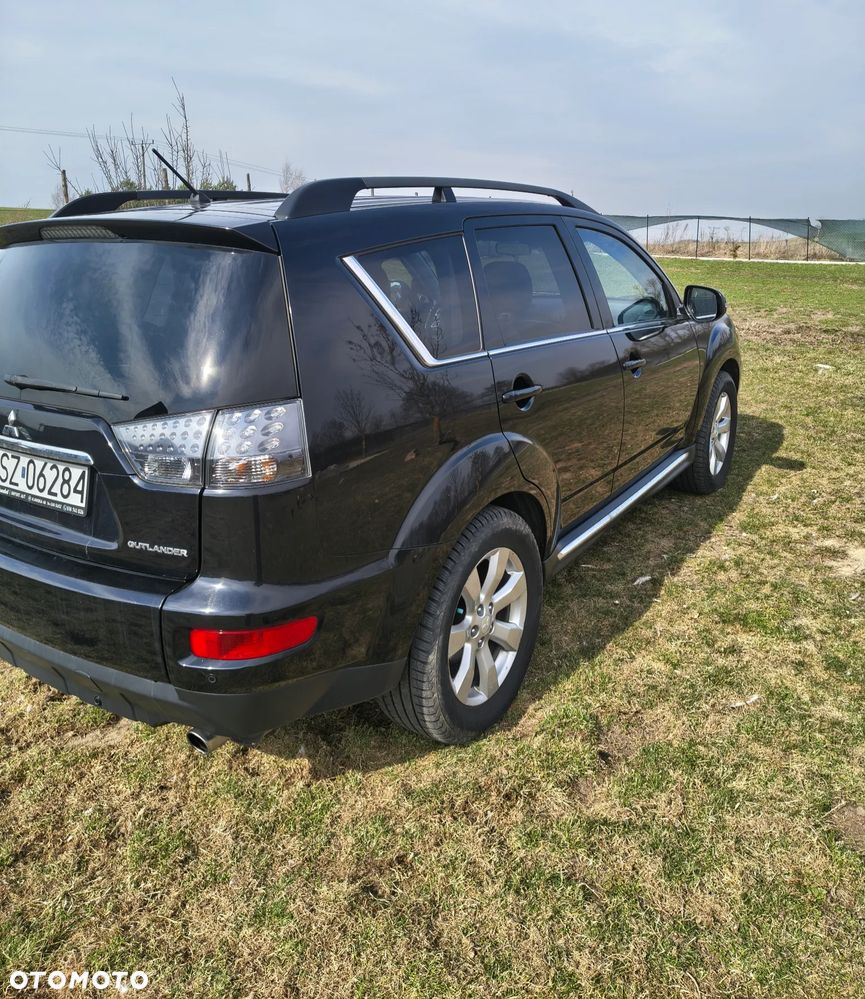 Mitsubishi Outlander 2.0 Intense 2WD - 3
