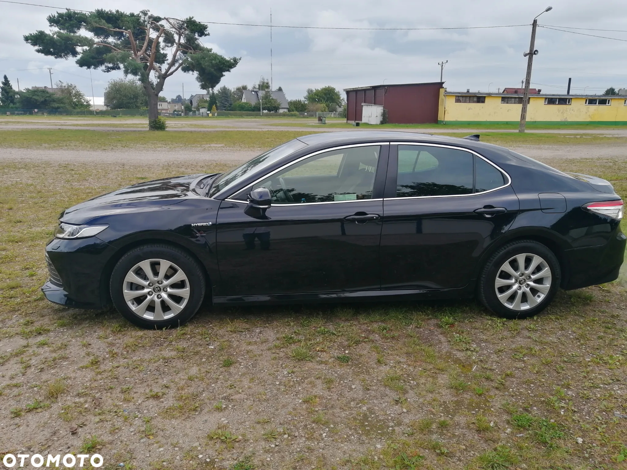 Toyota Camry 2.5 Hybrid Comfort CVT - 12