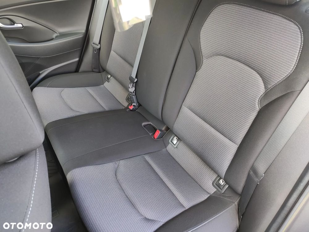 Hyundai i30 1.0 T-GDI Classic + - 13