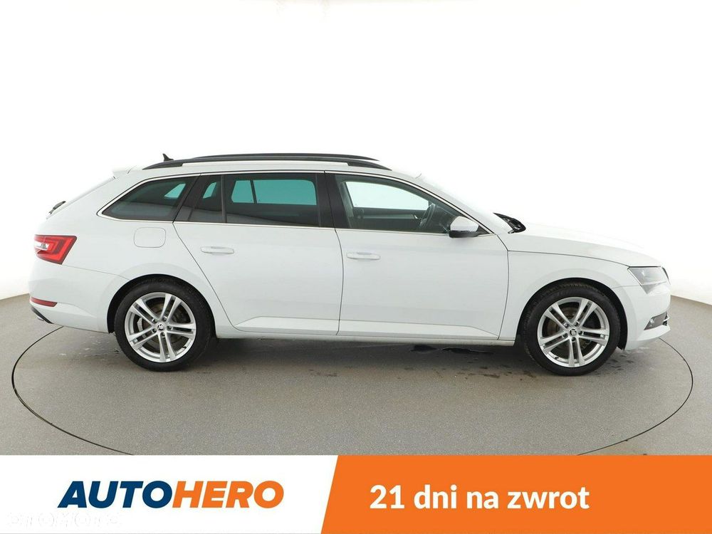 Skoda Superb 1.8 TSI Ambition DSG - 9
