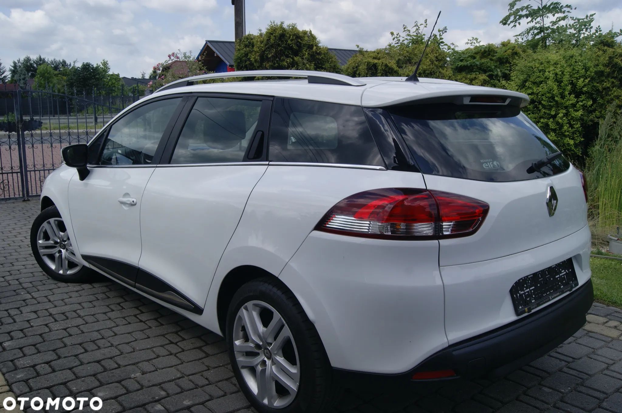 Renault Clio - 1