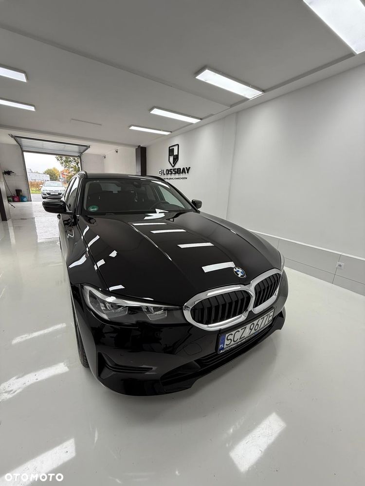 BMW Seria 3 318d Edition Luxury Line Purity - 16