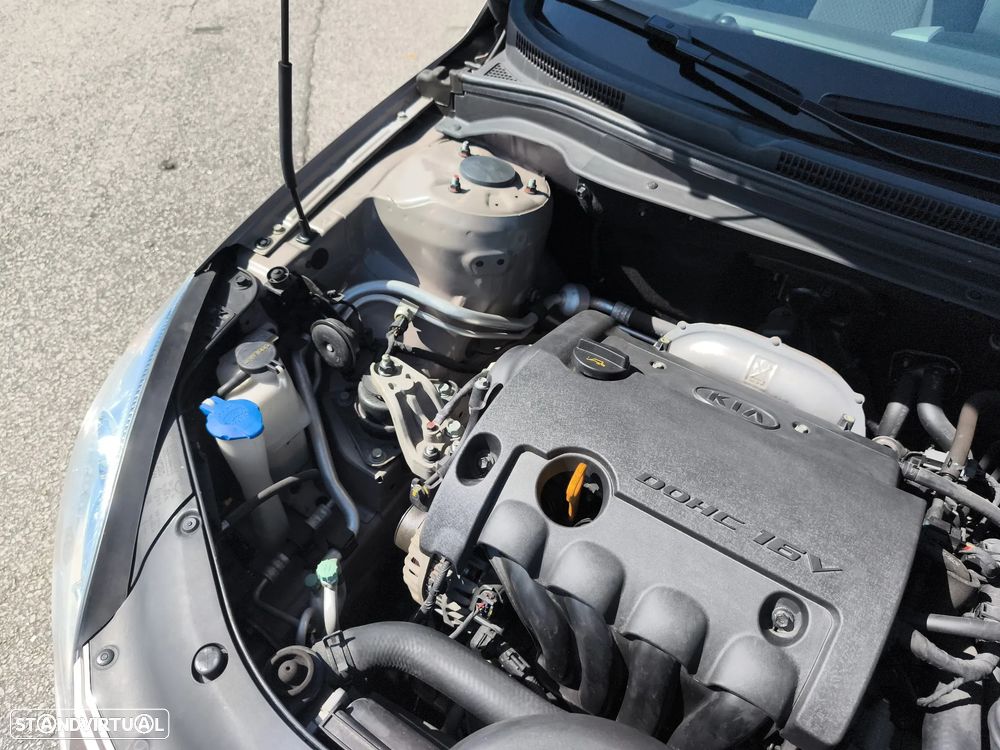 Kia Ceed 1.4 CVVT EX ISG - 34