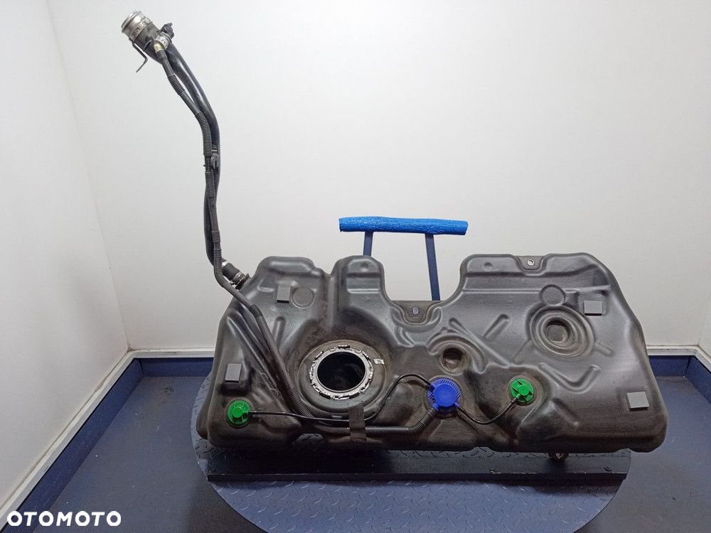BMW 1 F40 B48A20T M135I XDRIVE BAK PALIWA 7465135 - 1
