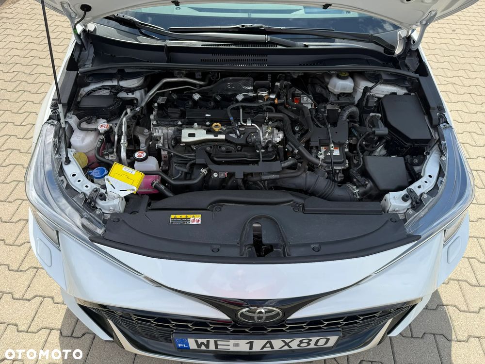Toyota Corolla 2.0 Hybrid GR Sport Dynamic - 10
