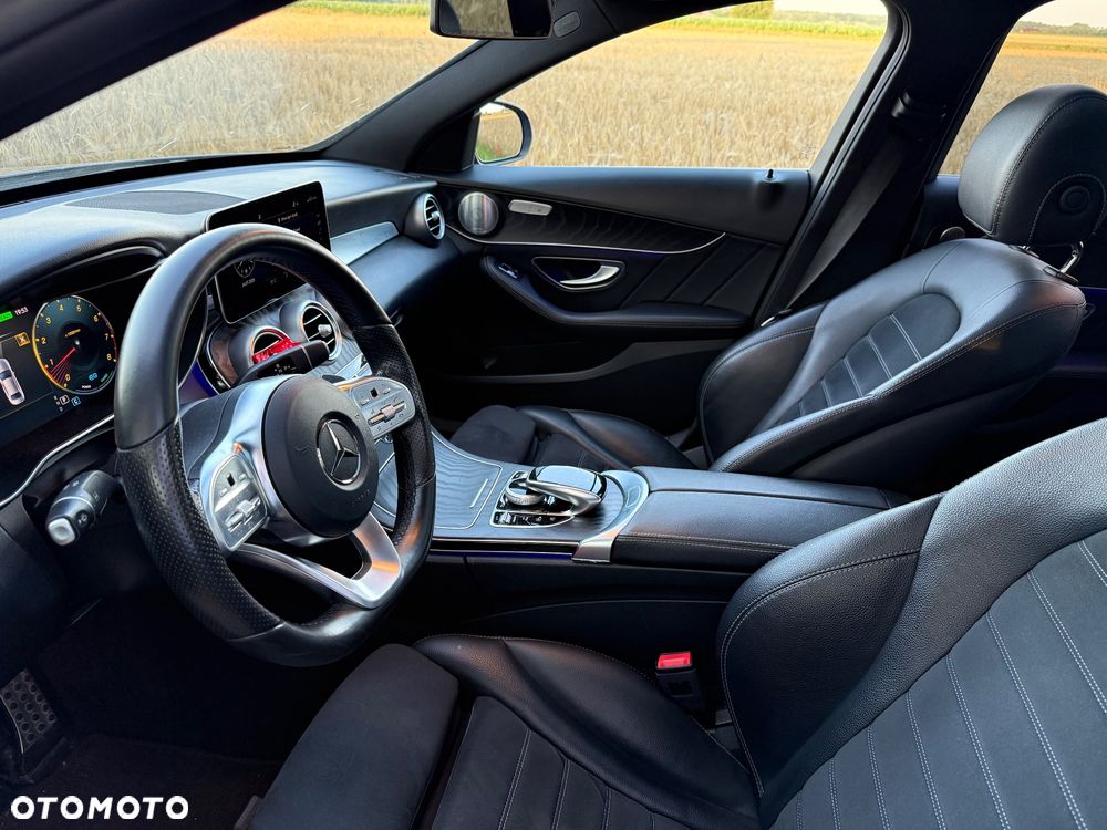 Mercedes-Benz Klasa C 200 4MATIC 9G-TRONIC - 9