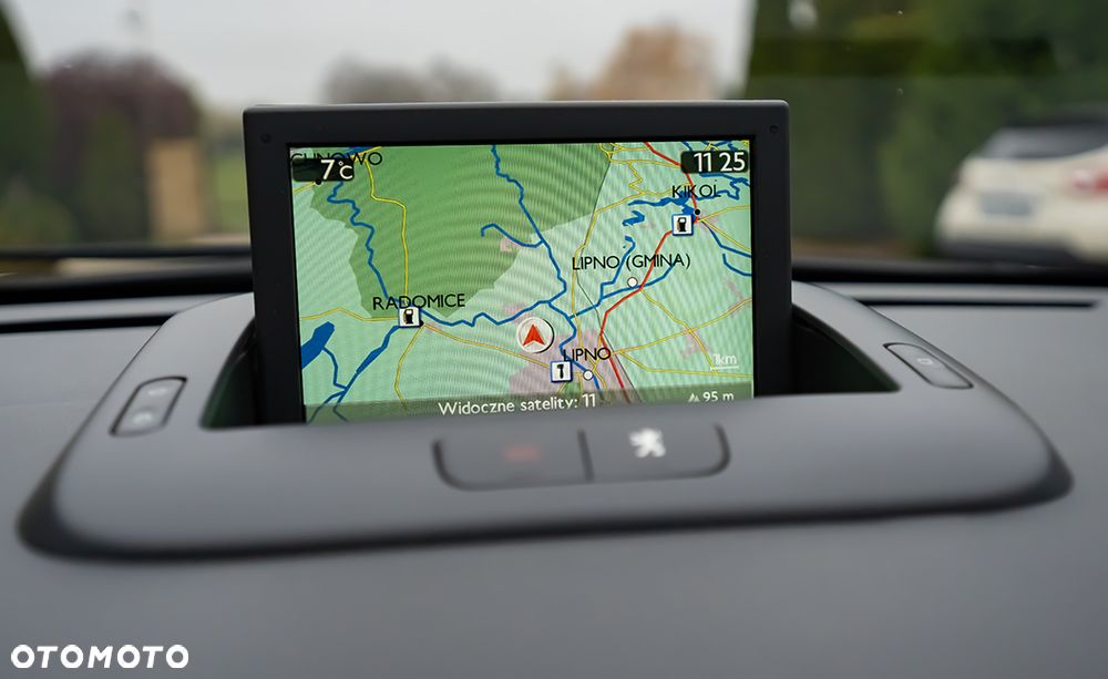 Peugeot 3008 HDi 115 Active - 33