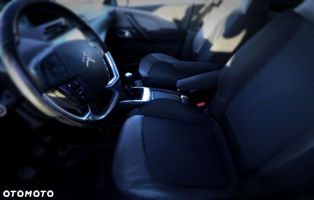 Citroën C4 Picasso 1.6 HDi FAP Exclusive - 13