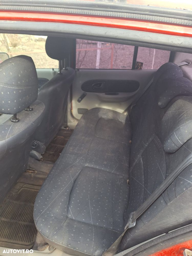 Renault Symbol Clio 1.4 EX14 96 - 9