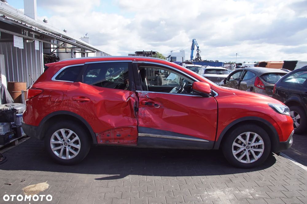 Auto na części - Renault Kadjar 1.2 TCE 131 KM H5F408 TL4 2017R Silnik Skrzynia Drzwi Maska Błotnik Zderzak Klapa Lampa Lusterko Klamka Szyba Deska Kokpit Sterownik Moduł Czujnik Licznik Wyświetlacz Panel Kierownica - 3