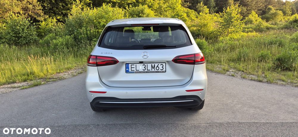 Mercedes-Benz Klasa B 180 d Style - 9