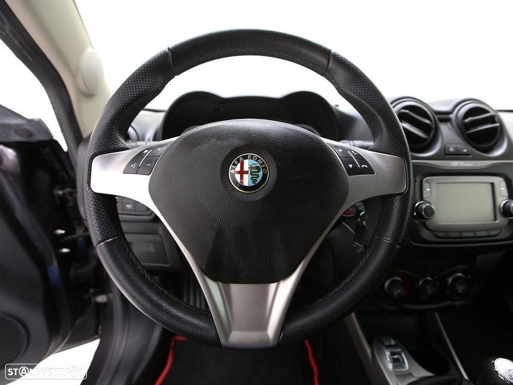 Alfa Romeo MiTo - 14