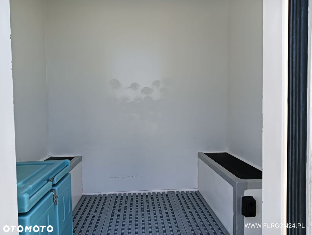 Renault MASTER KONTENER CHŁODNIA MROŹNIA NR 833 - 7