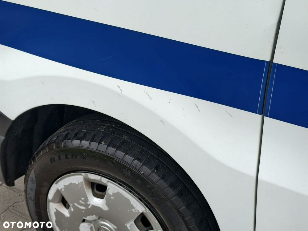 Renault Trafic - 15
