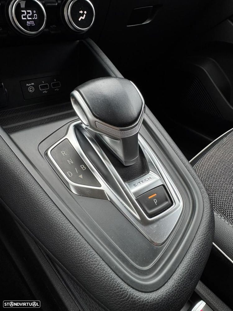 Renault Captur - 36