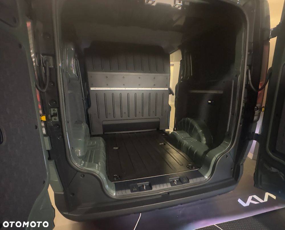 Kia PV5 51.5kWh - 7