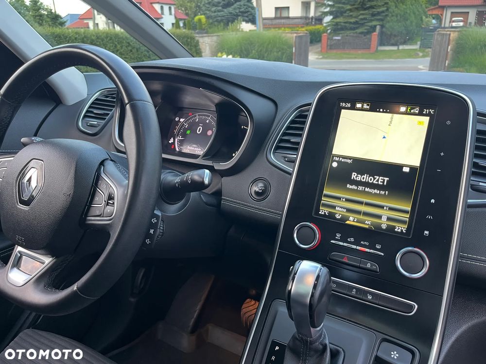 Renault Grand Scenic - 23