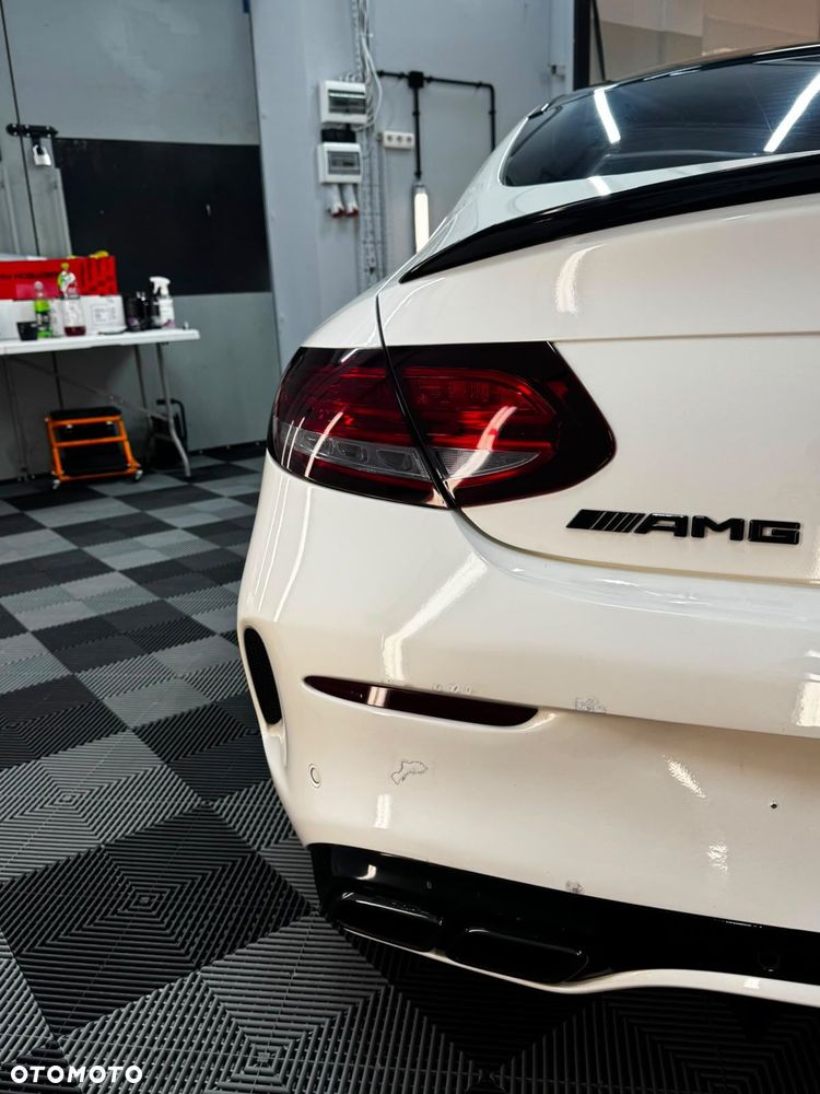 Mercedes-Benz Klasa C AMG 63 S - 9