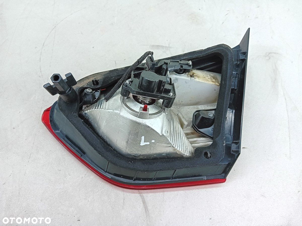 LAMPA TYLNA LEWA W KLAPE OPEL CROSSLAND-X - 2