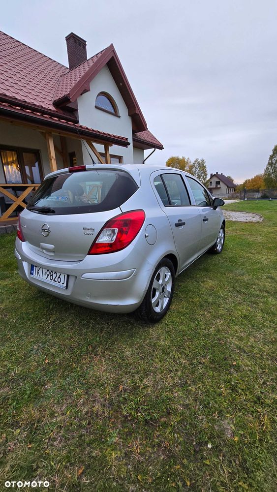 Opel Corsa - 3