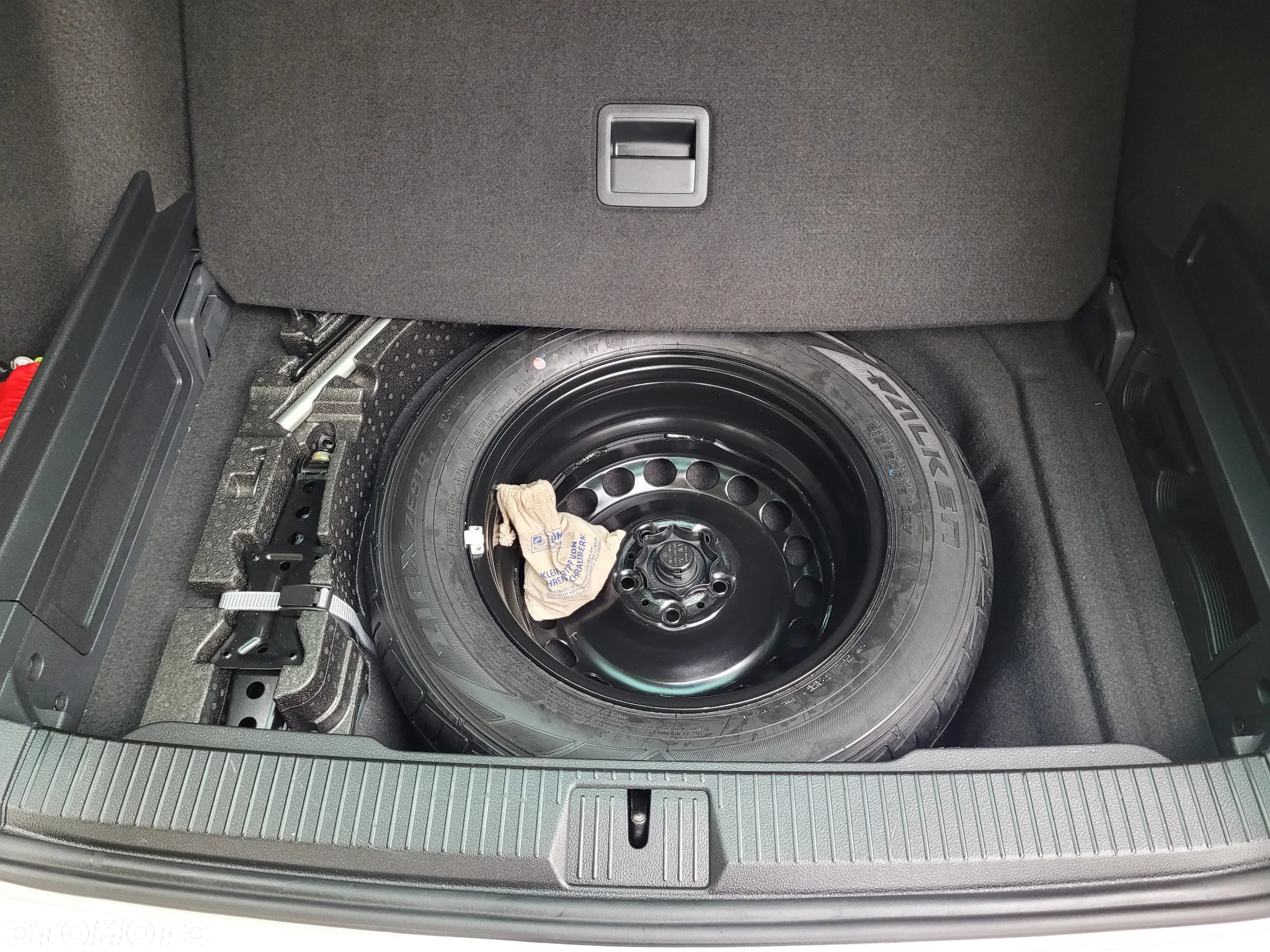 Volkswagen Passat 2.0 TDI BMT Comfortline - 16