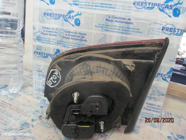 Farol Tras STOP2020 VW GOLF 6 2010 5P MALA ESQ - 2