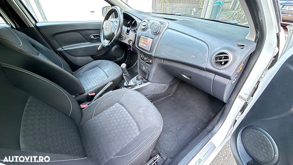 Dacia Logan 0.9 TCe Laureate - 8