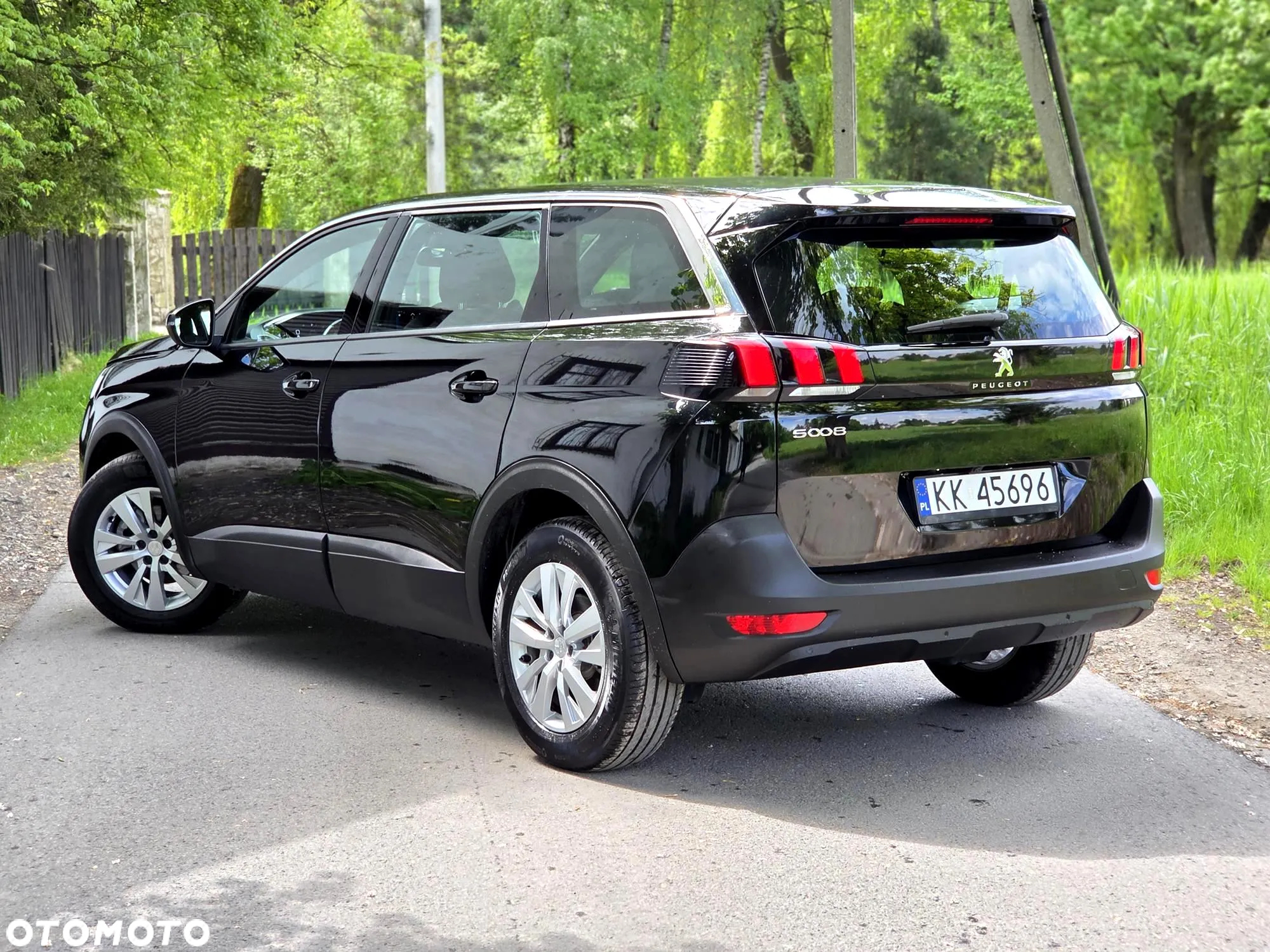 Peugeot 5008 1.2 PureTech Road Trip S&S EAT8 - 13