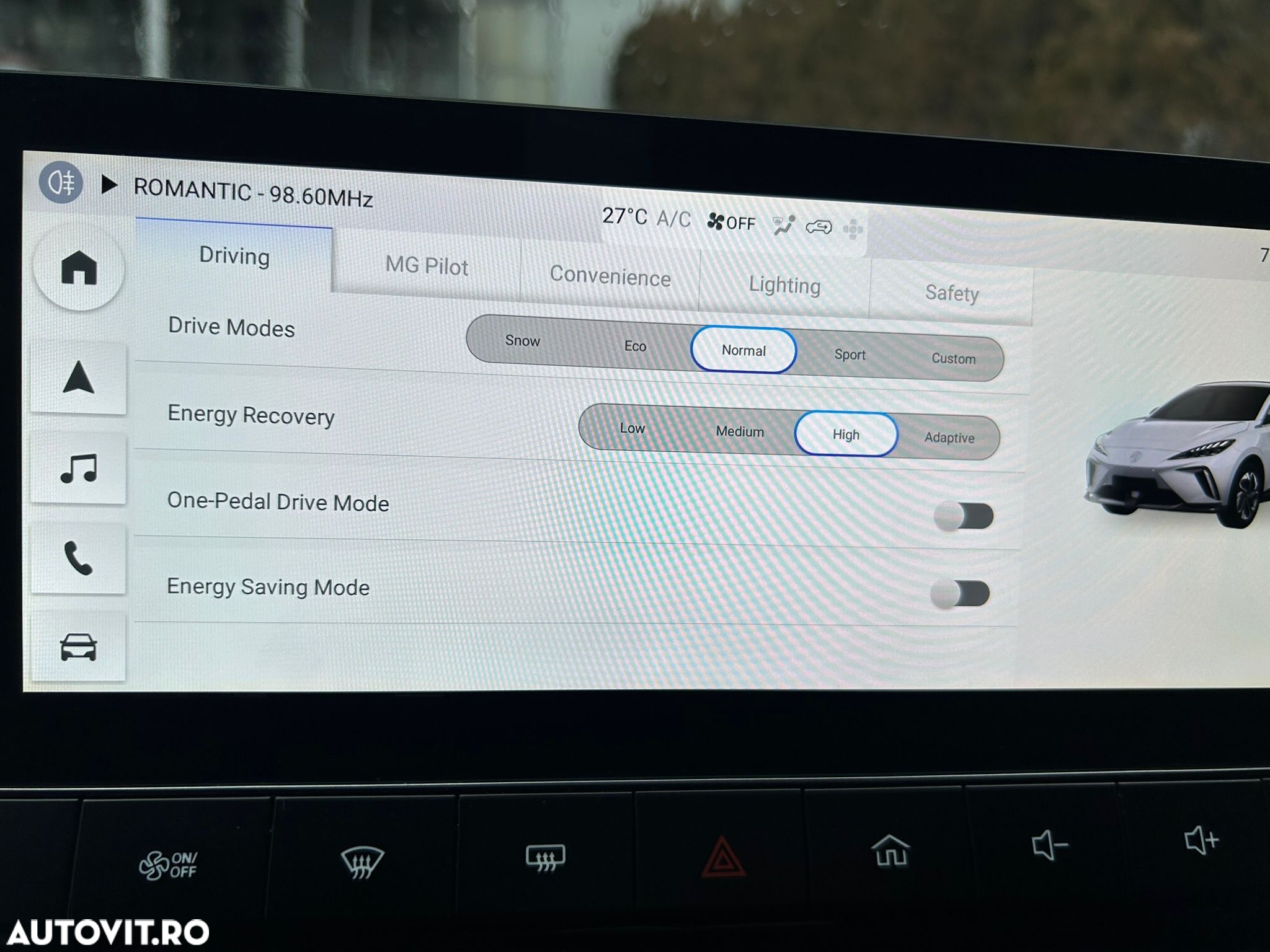MG MG4 EV 64 kWh XPower - 27