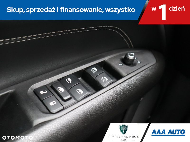 Jeep Compass - 17